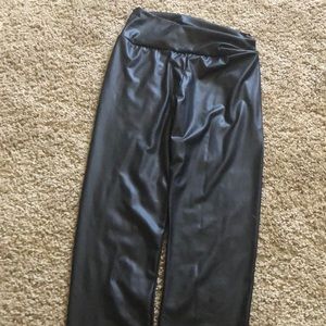 Leather leggings